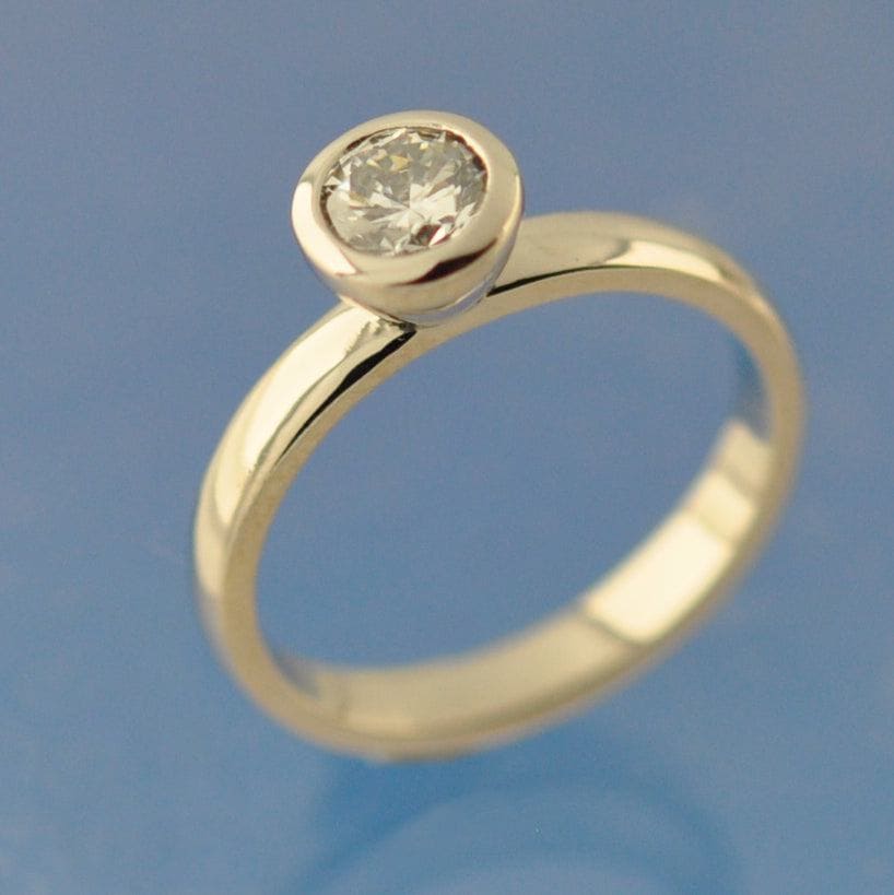 Rubover Diamond Cremation Ash Ring - Hestia Ring by Chris Parry Jewellery