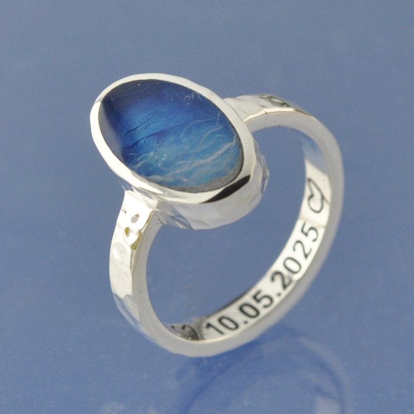 How Much Ash is Needed for Memorial Jewellery? (A Simple Guide)