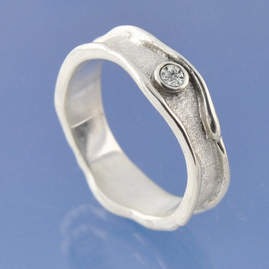 Fluid - Diamond Cremation Ashes Ring Ring by Chris Parry Jewellery