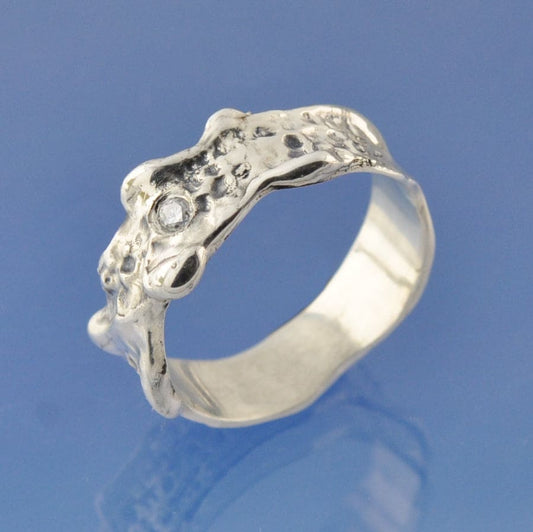 Molten - Diamond Cremation Ashes Ring Ring by Chris Parry Jewellery