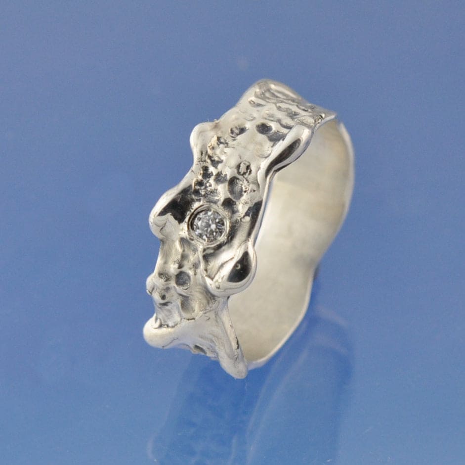 Molten - Diamond Cremation Ashes Ring Ring by Chris Parry Jewellery