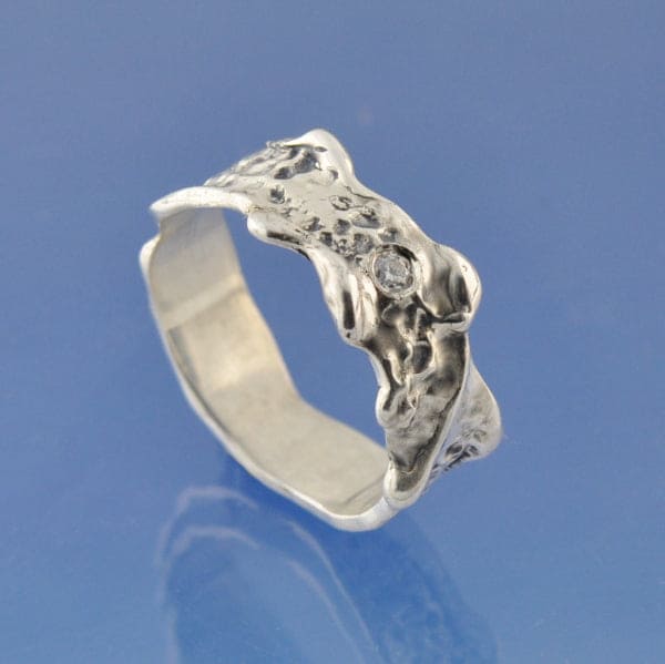 Molten - Diamond Cremation Ashes Ring Ring by Chris Parry Jewellery